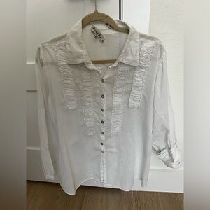 Sundance (JP and Mattie) white ruffle shirt Small